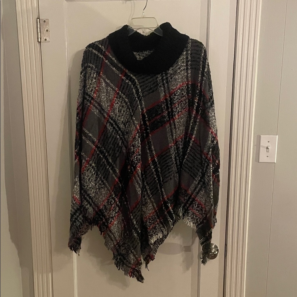 Chic Tartan Poncho - Black, Gray, and Red
